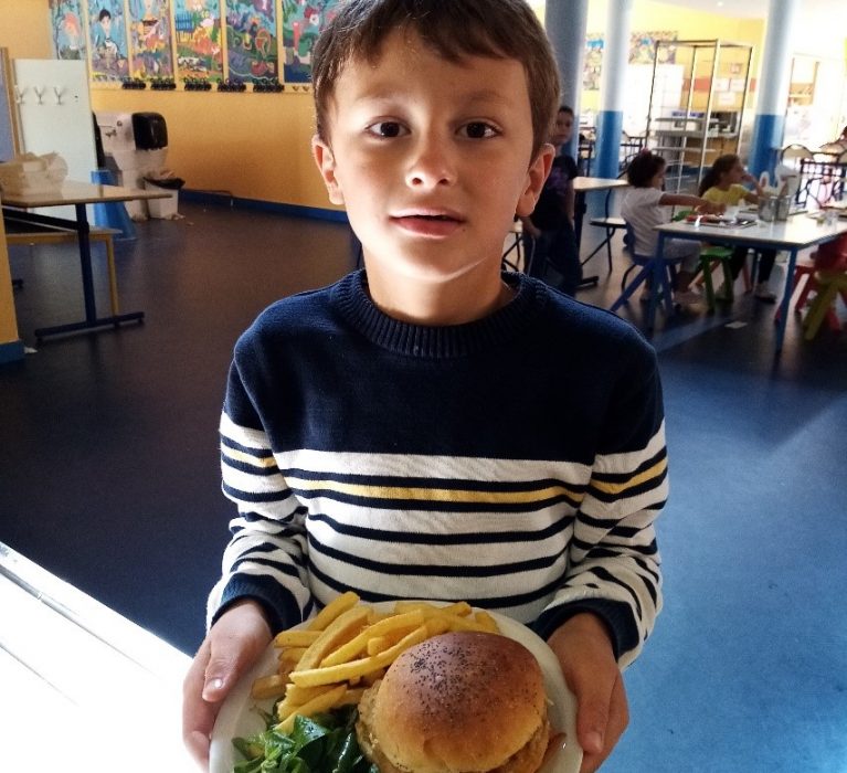 Menus de novembre et actions anti-gaspi au restaurant scolaire