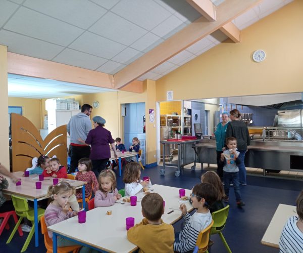 Animation au restaurant scolaire