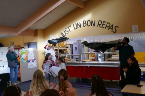 Just’ un bon repas : un nouveau nom pour le restaurant scolaire