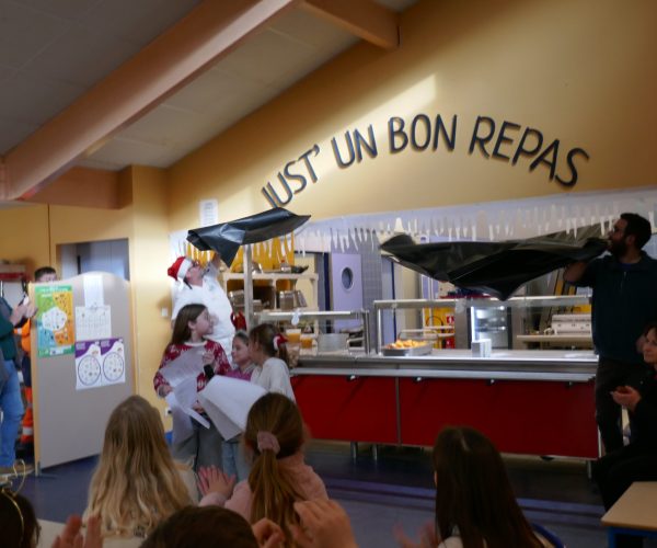 Just&rsquo; un bon repas : un nouveau nom pour le restaurant scolaire